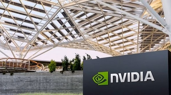 Photo — Nvidia affiche une croissance spectaculaire dans un marché qui se rétrécit